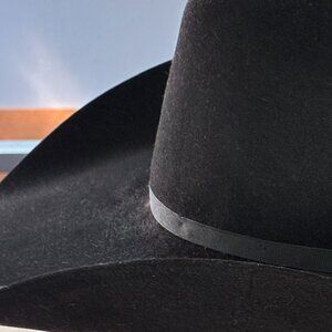 ripped crown wool hat